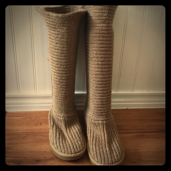 UGG Shoes - Sweater Ugg Boots size 8